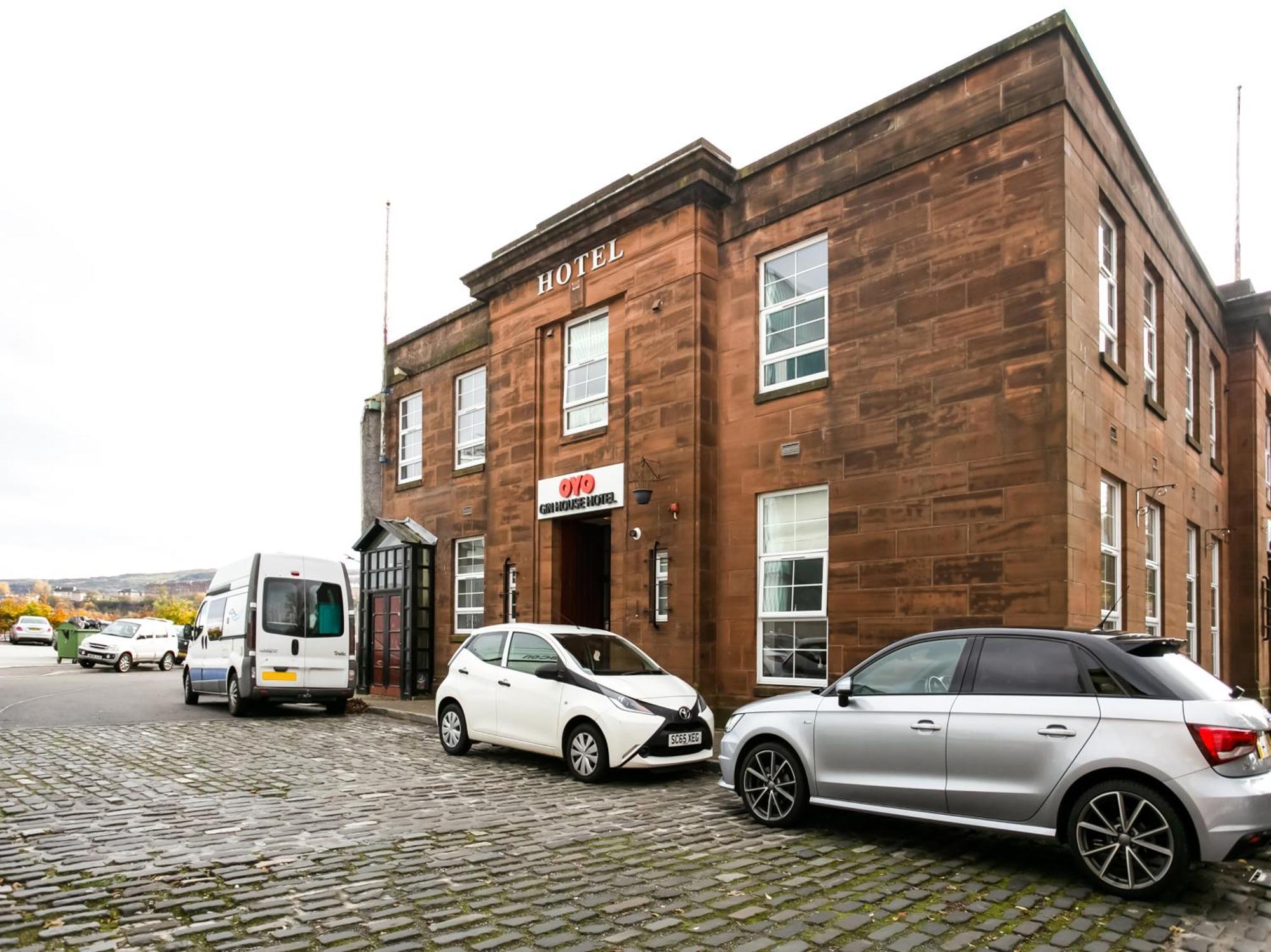 Oyo Gin House Hotel Greenock Esterno foto